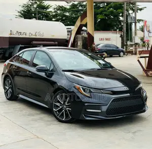Toyota Corolla SE 2021 Black
