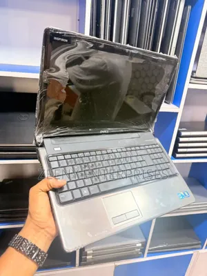 Laptop Dell Vostro V130 4GB Intel Core i3 HDD 320GB