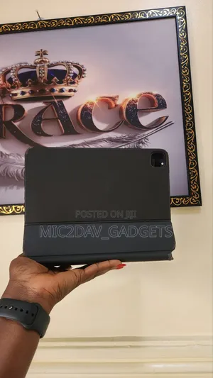 Apple iPad Pro 11 (2020) 128 GB Gray