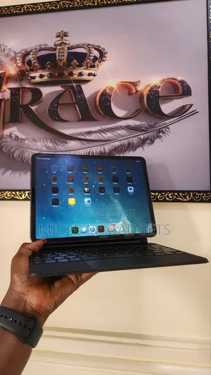 Apple iPad Pro 11 (2020) 128 GB Gray