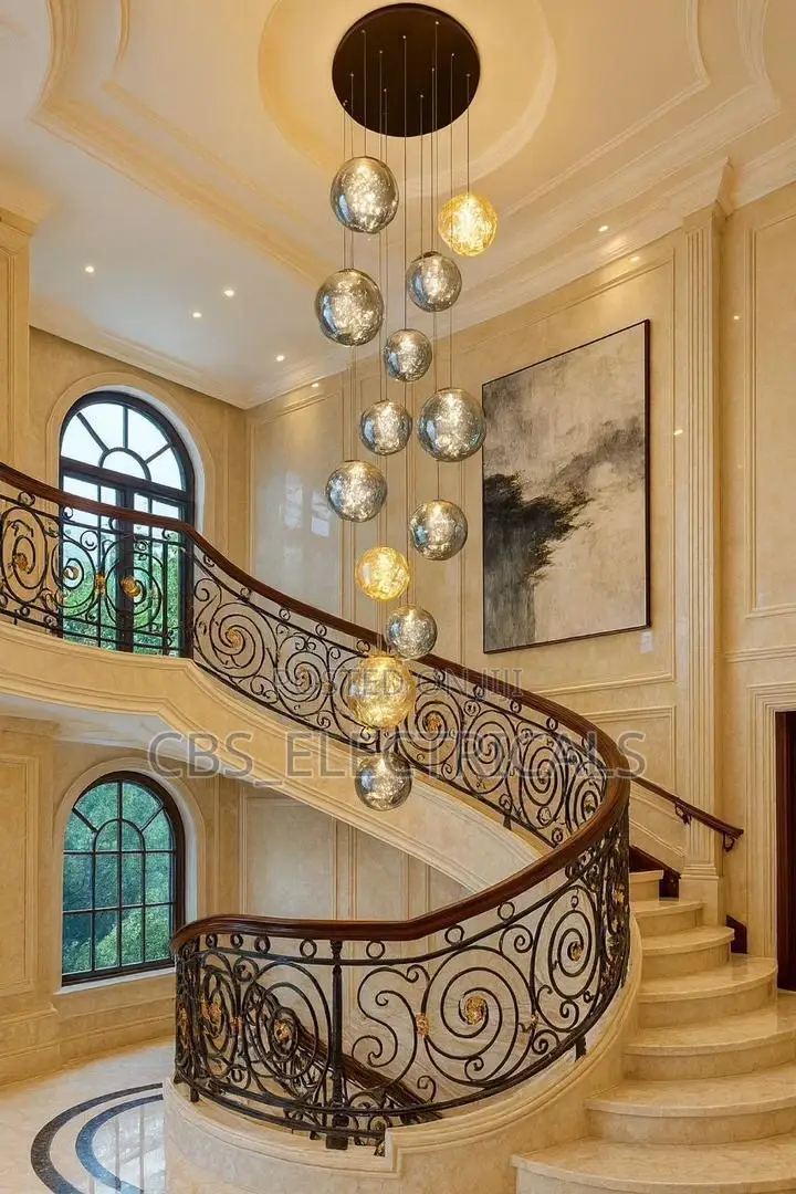 Luxury Staircase Chandelier