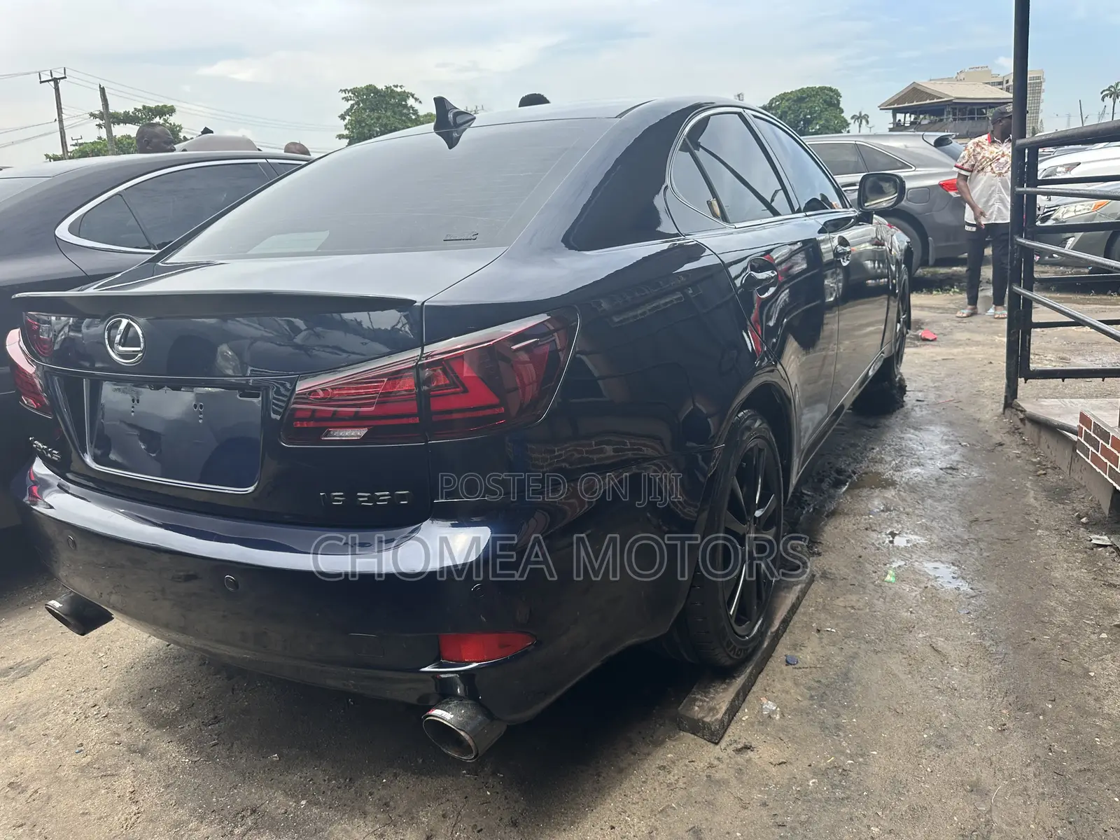 Lexus IS 2012 Blue