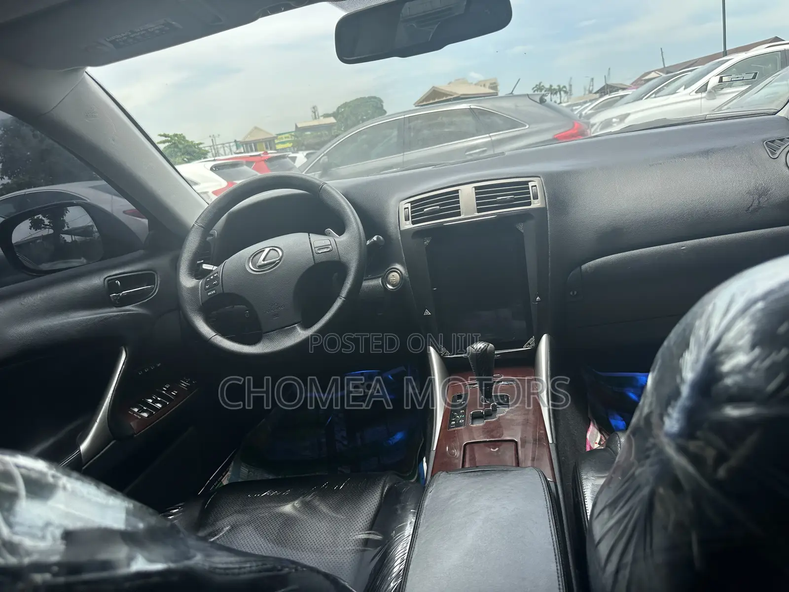 Lexus IS 2012 Blue