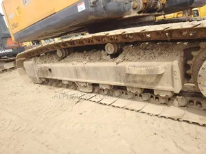 Hyundai R210-7 With Cummins 6bt5.9