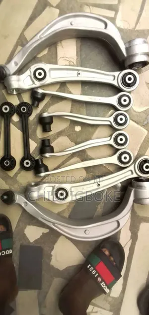 Complete Set of Audi Low Arms