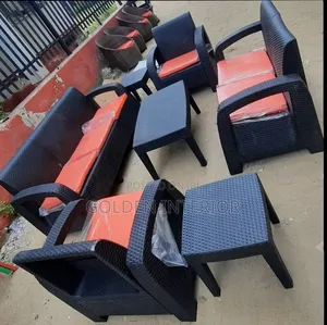 Quality Standard Out Door Dinning