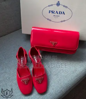 *Prada Patent Leather Pumps Set*