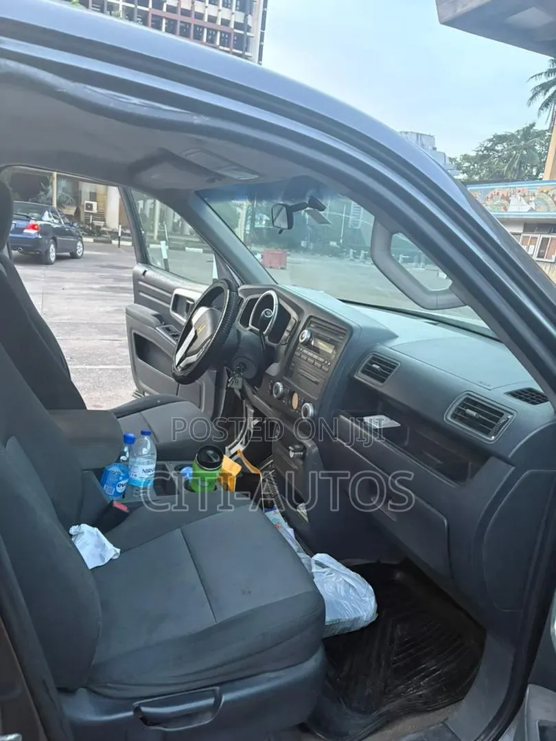 Honda Ridgeline 2010 Gray