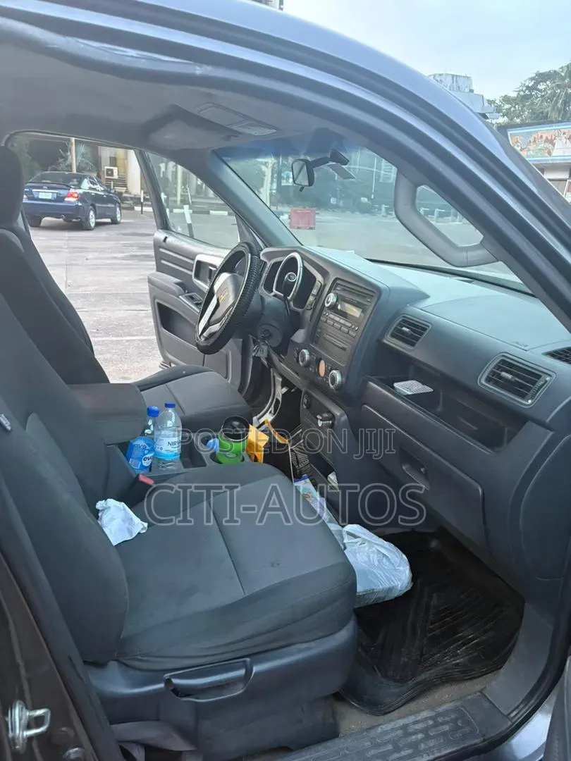 Honda Ridgeline 2010 Gray