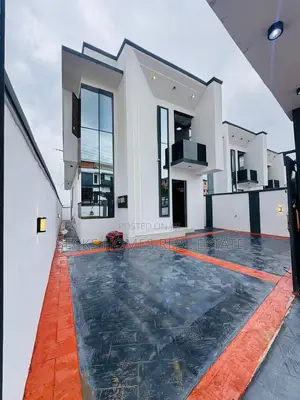 Furnished 4bdrm Duplex in Kayfarm, Oba Akran for sale