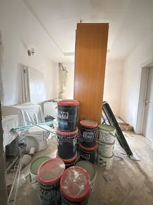 1bdrm Apartment in Oral Estate, Chevron for rent