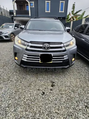 Toyota Highlander Limited 4x4 V6 (3.5L 6cyl 8A) 2018 Silver
