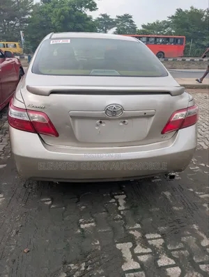 Toyota Camry 2.4 LE 2008 Gold