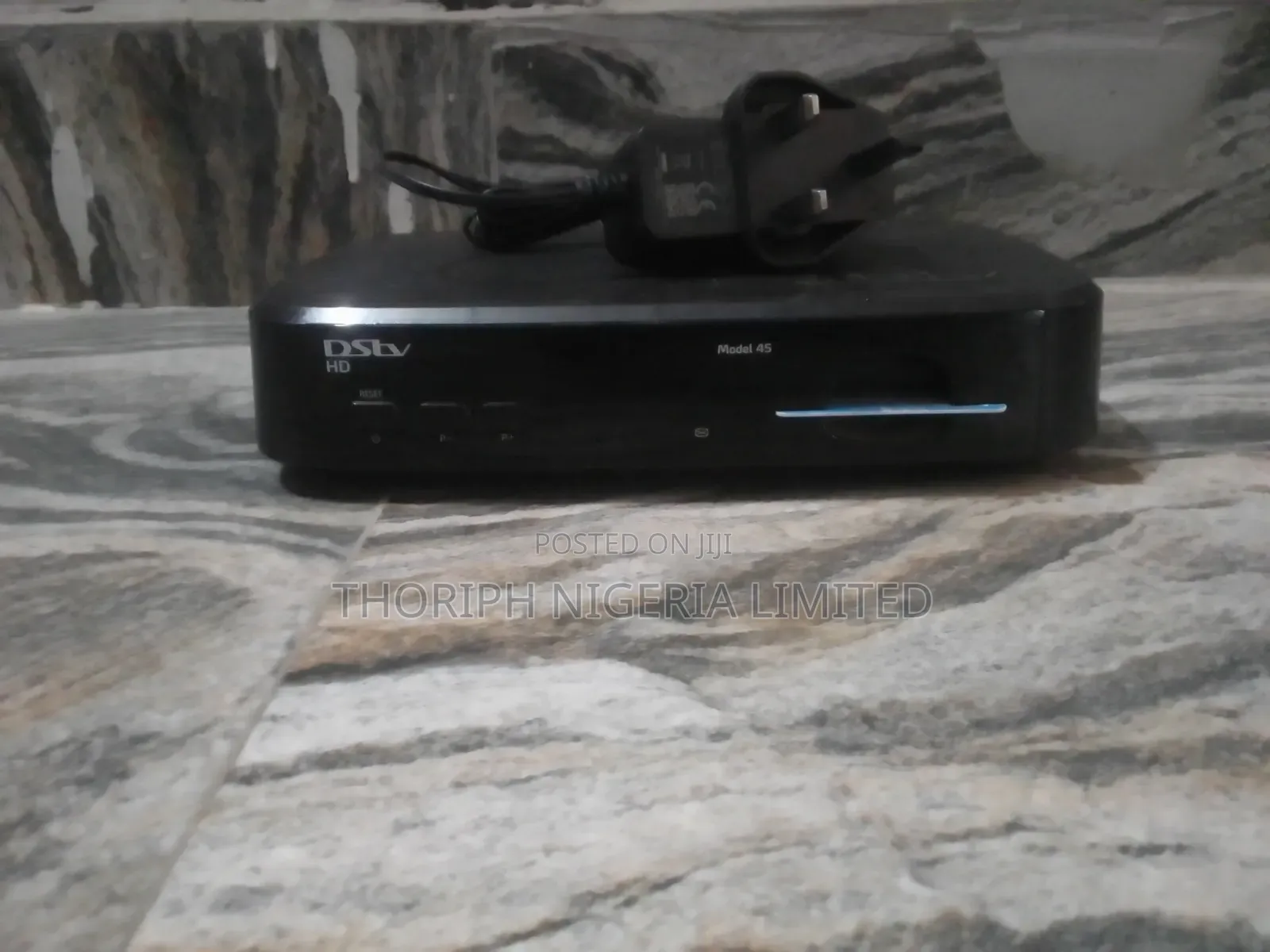 DSTV Decoder
