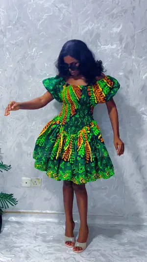 Casual Short Gown - Style 891