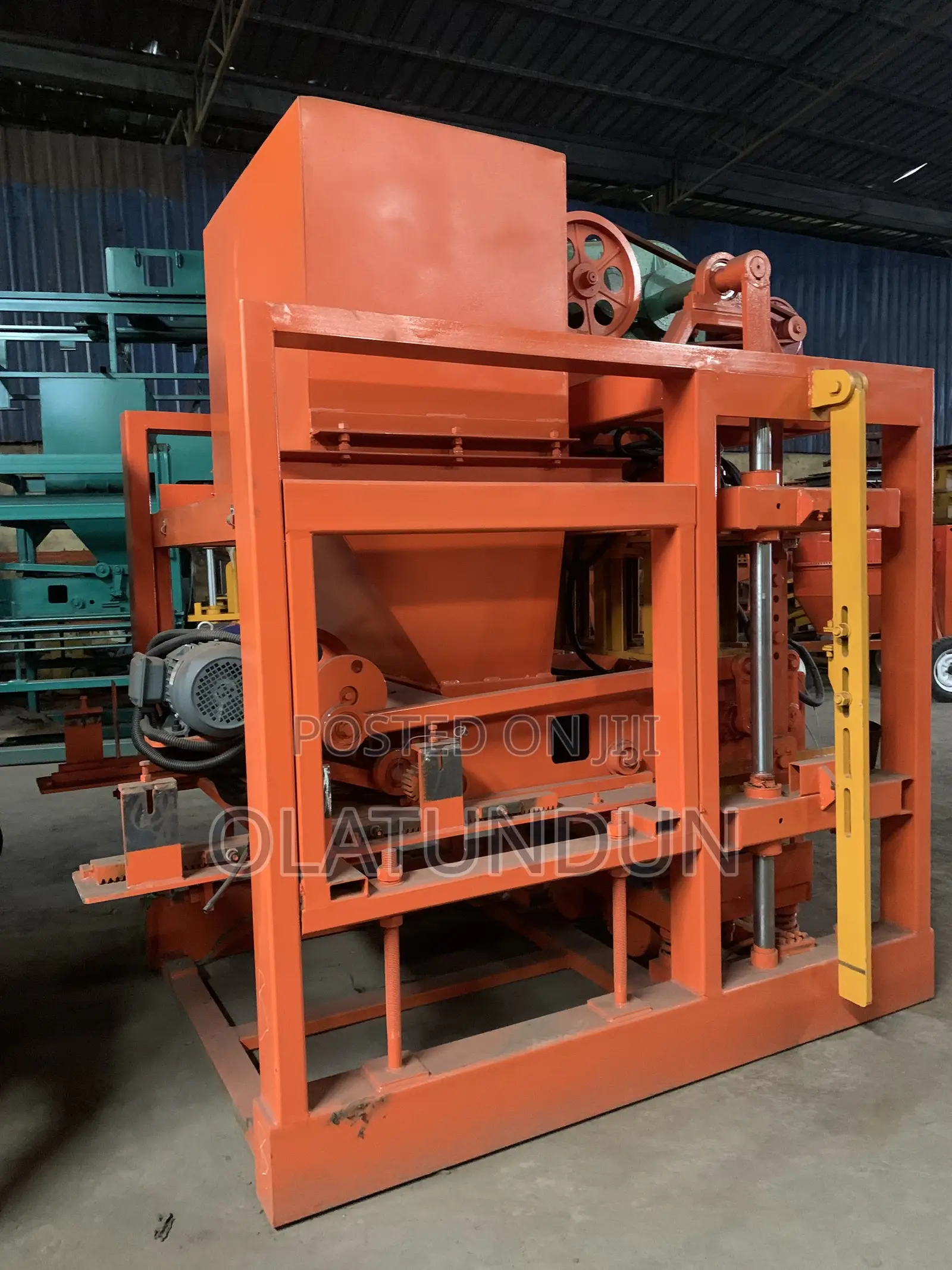 Block Moulding Machine