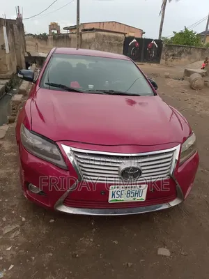 Toyota Camry 2009 Red