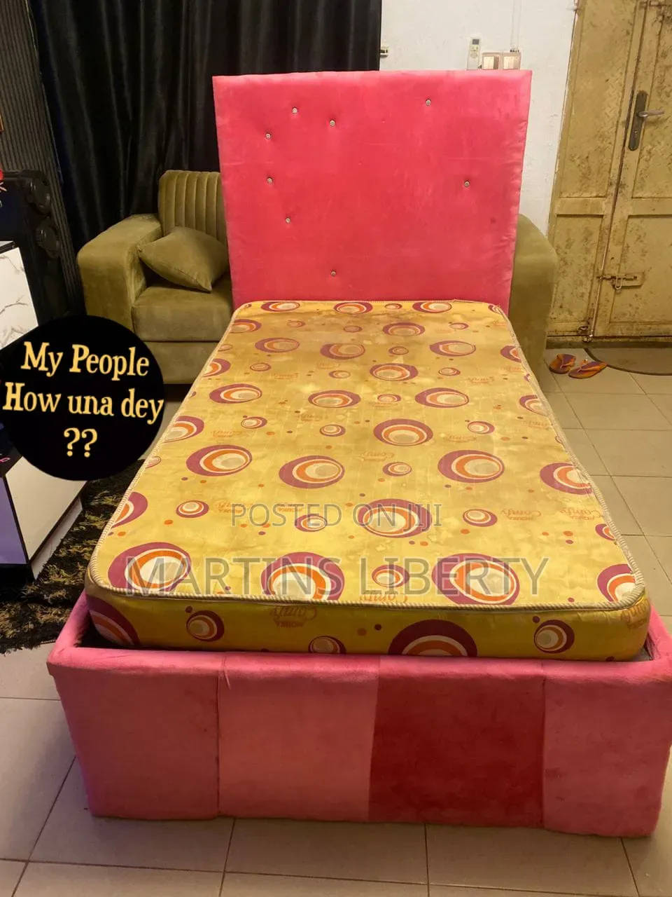 Bed and Bed Stand