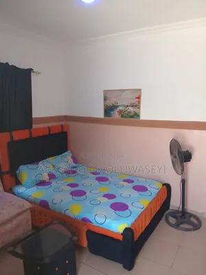 Service Apartment