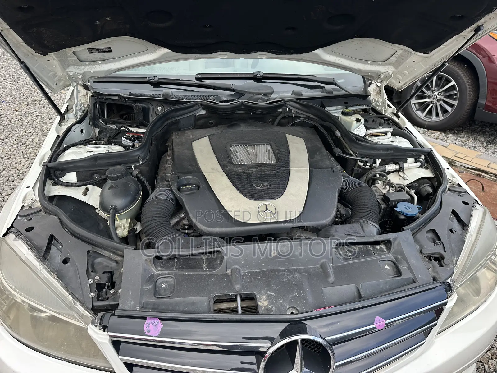 Mercedes-Benz C300 2010 White