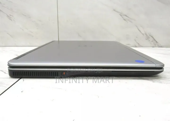 Laptop Dell Latitude E7240 8GB Intel Core i5 SSD 128GB