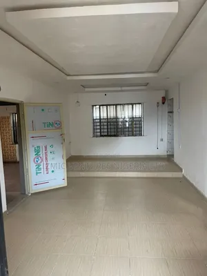 Furnished 3bdrm Apartment in Isuti Rd, Igando / Ikotun/Igando for rent