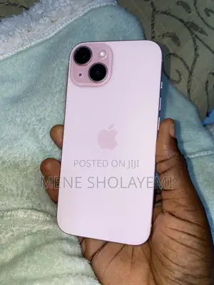 Apple iPhone 15 128 GB Pink