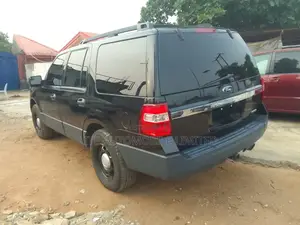 Ford Expedition Platinum 4x2 2016 Black