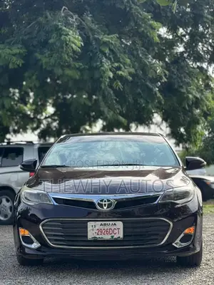 Toyota Avalon XLE 4dr Sedan (3.5L 6cyl 6A) 2015 Burgundy