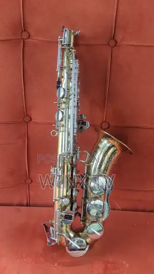 B H 400 Professional Saxophone
