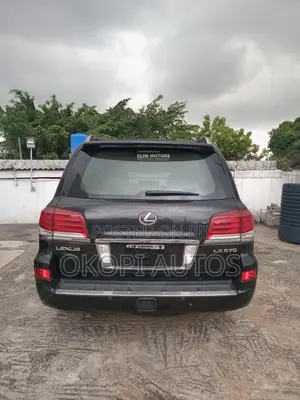 Lexus LX 570 AWD 2013 Black