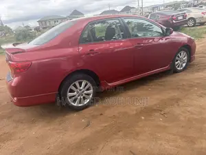 Toyota Corolla 2010 Red