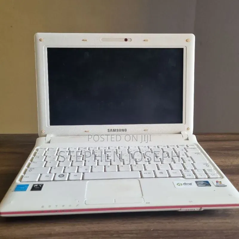 Laptop Samsung N150 2GB Intel Atom HDD 320GB