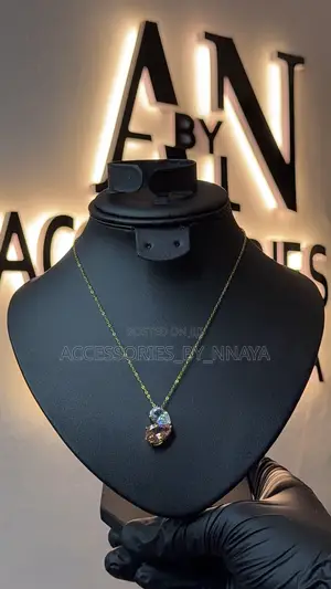 Gold Double Heart Pendant Necklace
