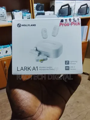 Lark A1 Wireless Microphone Combo