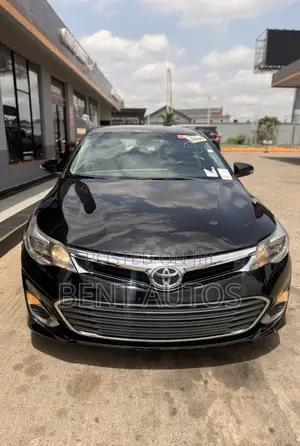Toyota Avalon XLE 4dr Sedan (3.5L 6cyl 6A) 2014 Black