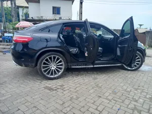 Mercedes-Benz GLE-Class 2018 Black