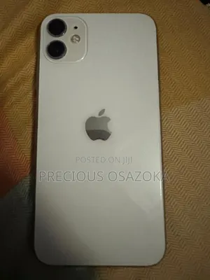 Apple iPhone 11 64 GB White