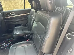 Ford Explorer 2016 Black