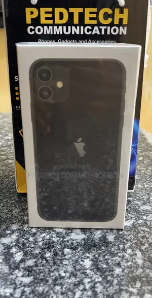 New Apple iPhone 11 128 GB Black