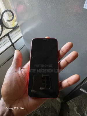 Apple iPhone 12 64 GB Red