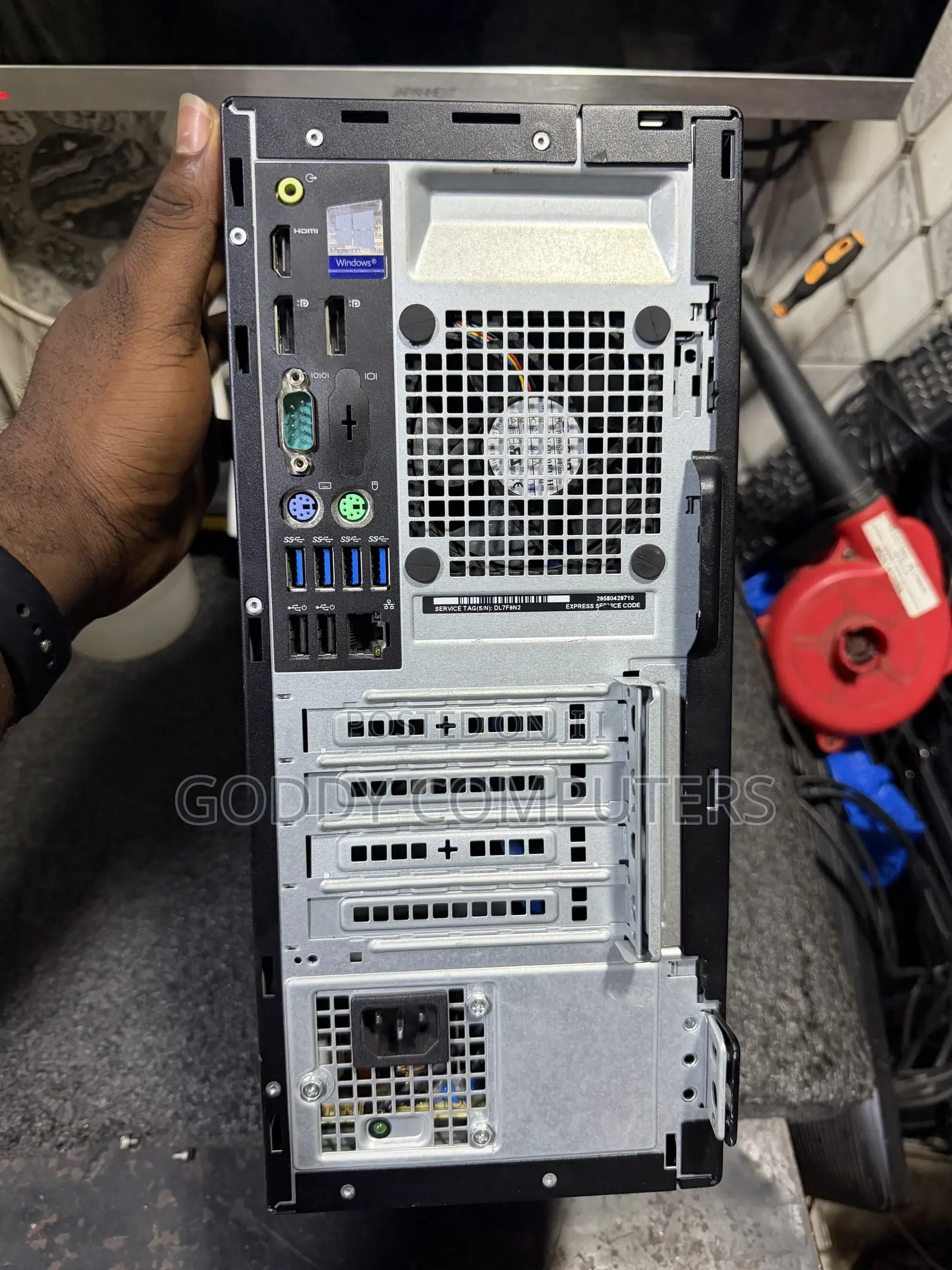 Desktop Computer Dell Optiplex 7050 8GB Intel Core i7 HDD 1T
