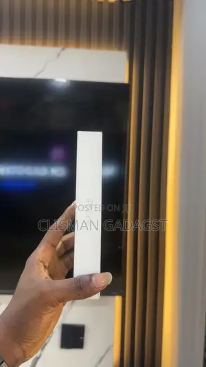 New Apple iPhone 17 Pro Max 256 GB White