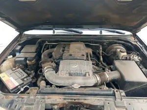 Nissan Pathfinder 2005 Black