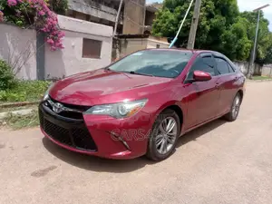 Toyota Camry 2016 Burgandy
