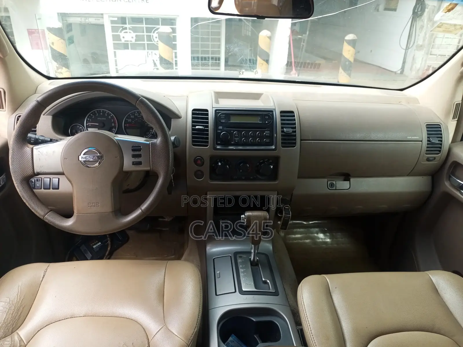 Nissan Pathfinder 2005 Black