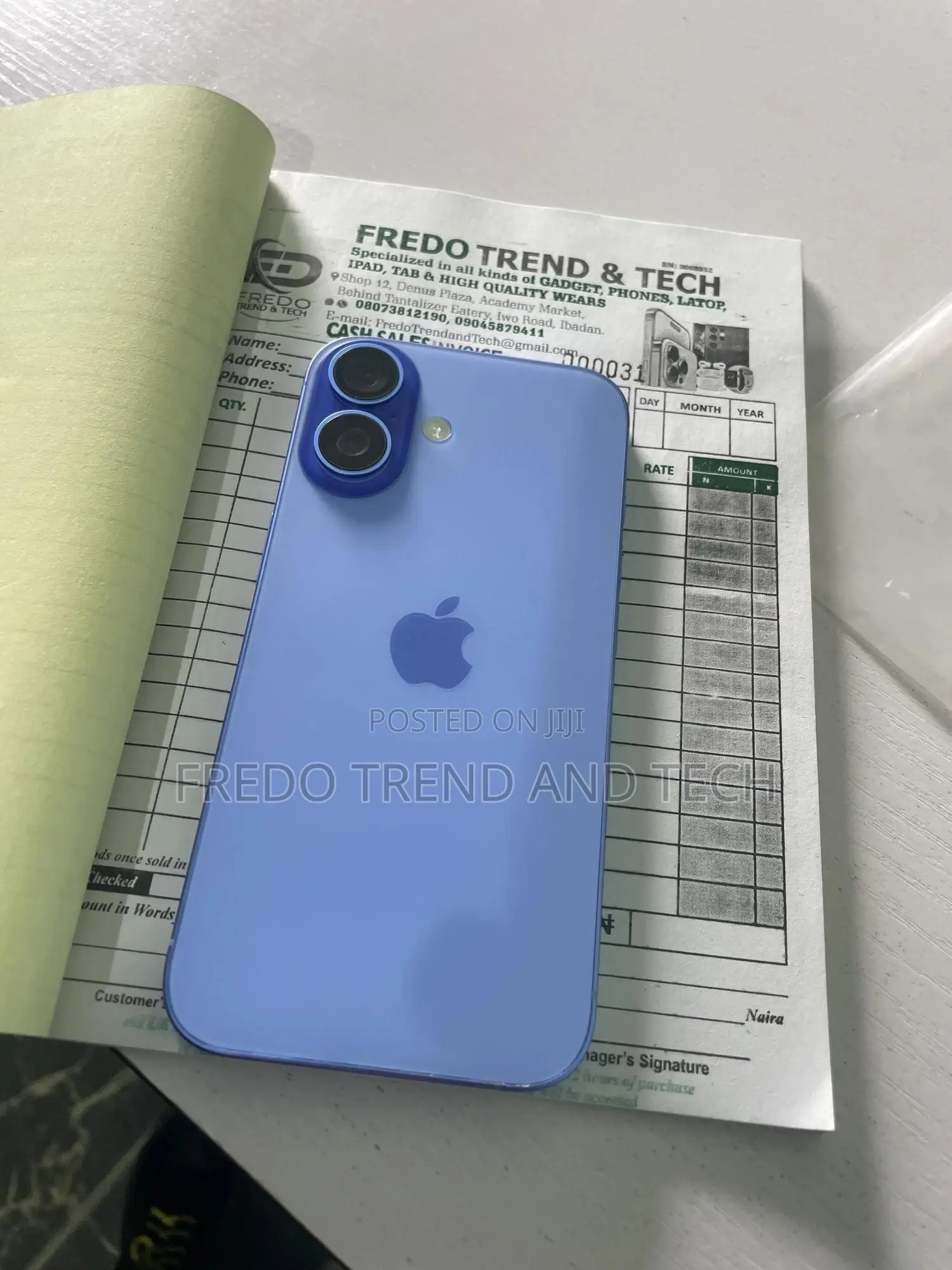 New Apple iPhone 16 128 GB Blue