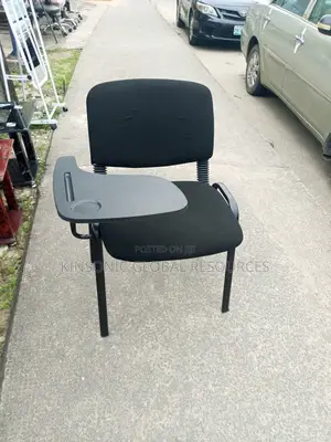 Trading Chair With Writing Pad
