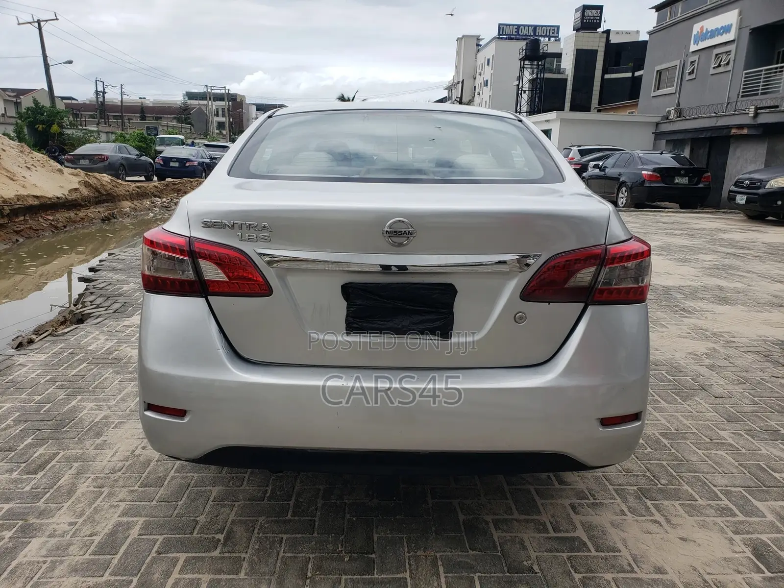 Nissan Sentra 2013 Silver