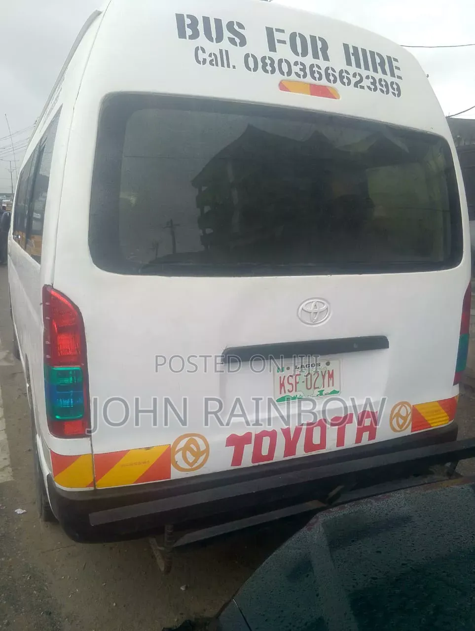 Toyota HiAce 2012 White